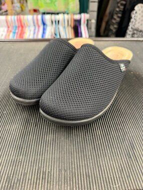 Fly Flot black mesh slip-on mules